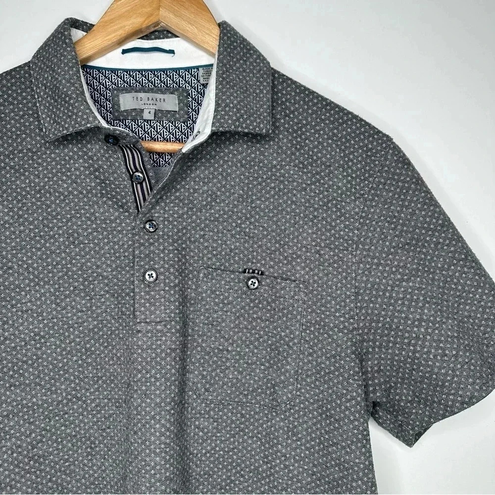 Ted Baker Men’s Grey Knit Malorca Polo Shirt Size 4 (Large)